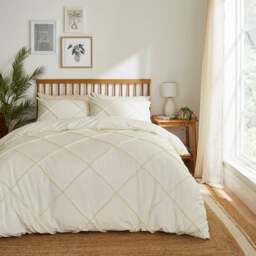 Andie Tufted 100% Cotton Duvet Cover & Pillowcase Set - thumbnail 1