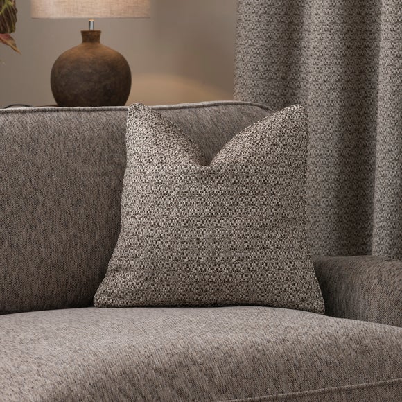 Ridley Cushion - image 1