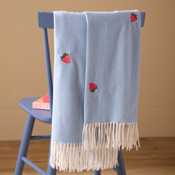 Furn. Fruits Berry Sweet Throw Blanket 130cm x 180cm - image 1