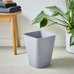 Plastic Bathroom Waste Bin - thumbnail 1