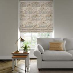 Arezzo Made to Measure Roman Blind - thumbnail 1