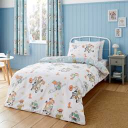 Disney Toy Story & Friends Duvet Cover and Pillowcase Set - thumbnail 1