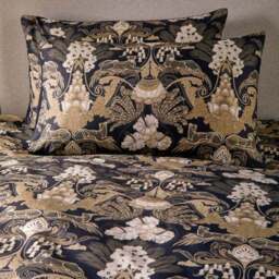 Laurence Llewelyn-Bowen Suburban Jungle 100% Cotton Duvet Cover & Pillowcase Set Black - thumbnail 3