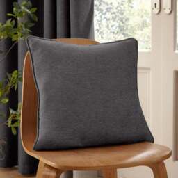Wynter Thermal Eyelet Curtains - thumbnail 5