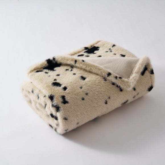 Cowhide Faux Fur Throw Blanket, 130cm x 180cm - image 1
