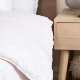 Snuggledown Scandinavian Hollowfibre 10.5 Tog Duvet - thumbnail 1