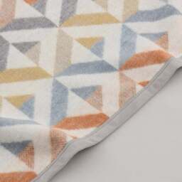 Supersoft Geo Diamonds Throw Blanket - thumbnail 4