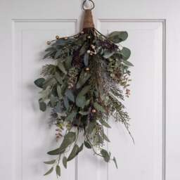 Artificial Rustic Eucalyptus Door Swag - thumbnail 1