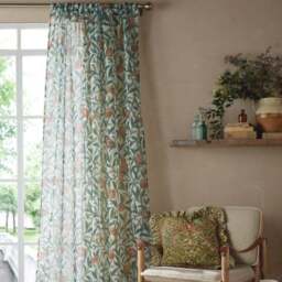 William Morris at Home Bird Pomegranate Slot Top Voile - thumbnail 2