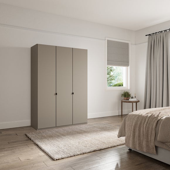 Wiemann Kahla 3 Door Wardrobe - image 1