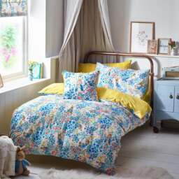 Peter Rabbit Florelli Multi Floral Duvet Cover and Pillowcase Set - thumbnail 1