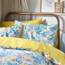 Peter Rabbit Florelli Multi Floral Duvet Cover and Pillowcase Set - thumbnail 2