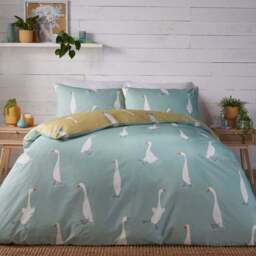 Puddles the Duck Yellow Duvet Cover and Pillowcase Set - thumbnail 3