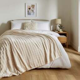 Supersize Bubble Family Fleece Throw Blanket 240cm x 280cm - thumbnail 2