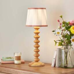 Charming Pleated Lamp Shade - thumbnail 4