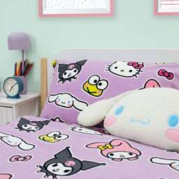Hello Kitty Chill Fleece Duvet Cover & Pillowcase Set - thumbnail 2