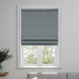 Helmsley Made to Measure Roman Blind - thumbnail 3