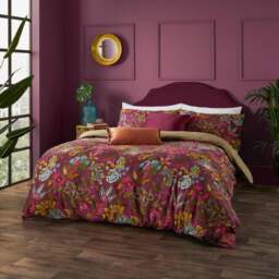 Wylder Tropics Viranai Reversible Duvet Cover and Pillowcase Set - thumbnail 1