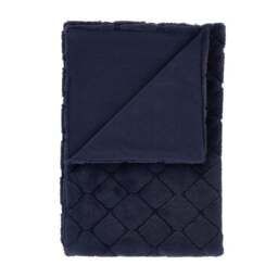 Catherine Lansfield Cosy Diamond 130cm x 170cm Throw Blanket - thumbnail 4