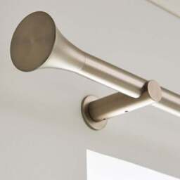 Flush Trumpet Fixed Metal Curtain Pole - thumbnail 3