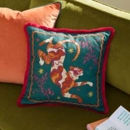 Furn. Les Animaux Tigeress Tufted Square Cushion - thumbnail 1
