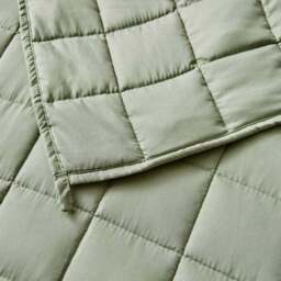 Fogarty Calm and Cosy Weighted Blanket - thumbnail 2