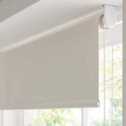 Luna Blackout Roller Blind - thumbnail 4