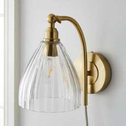Churchgate Allexton Plug In Wall Light - thumbnail 2