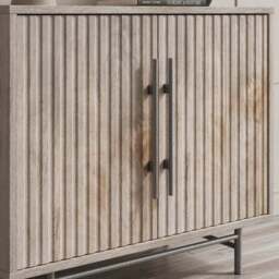 Bryant 2 Door Small Sideboard - thumbnail 4
