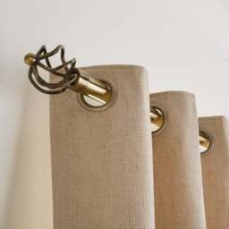 Caged Ball Extendable Metal Eyelet Curtain Pole - thumbnail 4