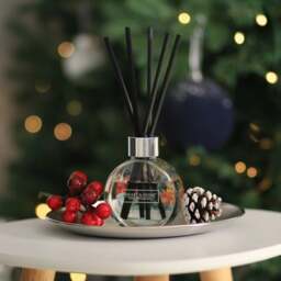 Heart & Home Baubles and Berries Diffuser - thumbnail 1