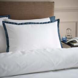 Hotel Portchester 230 Thread Count 100% Cotton Sateen Oxford Pillowcase - thumbnail 1