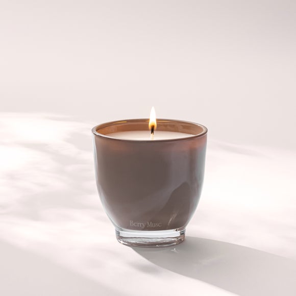 Moments Berry Muse Candle - image 1