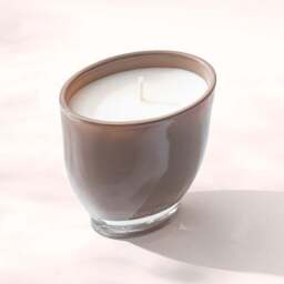 Moments Berry Muse Candle - thumbnail 3
