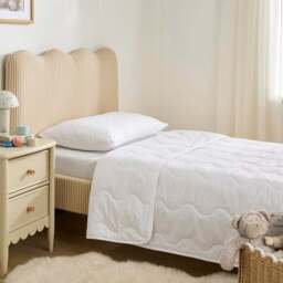 Fogarty Little Sleepers Anti-Allergy 4 Tog Duvet and Pillow Set - thumbnail 4