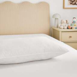 Fogarty Little Sleepers Anti-Allergy 4 Tog Duvet and Pillow Set - thumbnail 2