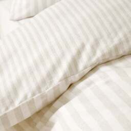 Catherine Lansfield Stripe 100% Brushed Cotton Reversible Duvet Cover & Pillowcase Set - thumbnail 4