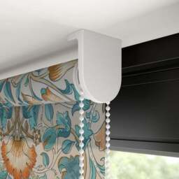 William Morris at Home Lodden Daylight Made to Measure Roller Blind - thumbnail 4