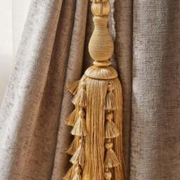 Linton Curtain Tieback - thumbnail 2