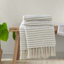 Catherine Lansfield Stab Stitch Throw Blanket 125cm x 150cm - thumbnail 1