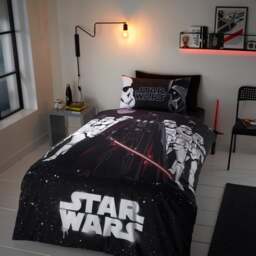 Star Wars Darth Vader Duvet Cover and Pillowcase Set - thumbnail 1
