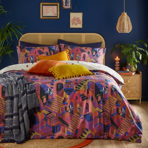 Furn. Eivissa Magenta Duvet Cover and Pillowcase Set - image 1
