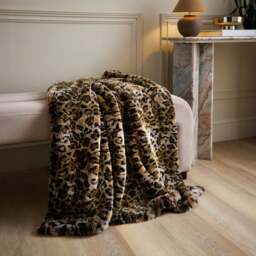 Leopard Print Faux Fur Throw Blanket 130cm x 180cm - thumbnail 1