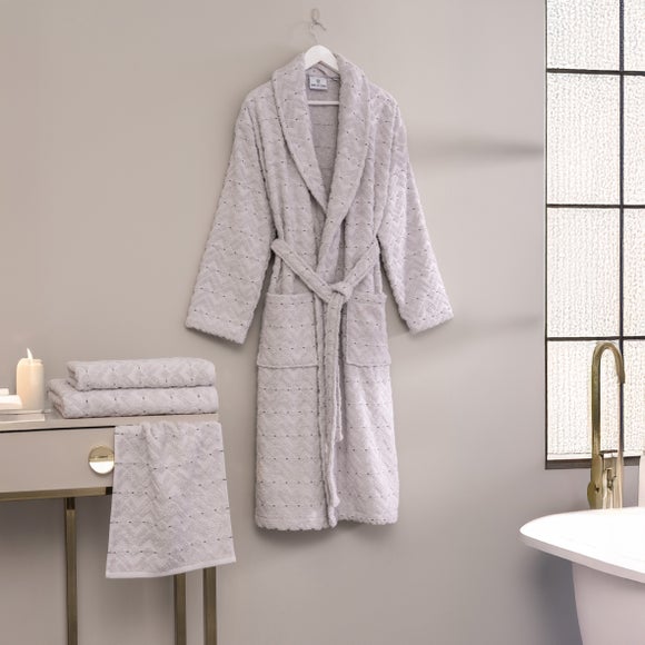 Per La Casa Set of 4 Pearl Grey Levrona Jacquard Medium Bathrobe & Towels - image 1