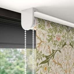 William Morris at Home Blackthorn Blackout Made to Measure Roller Blind - thumbnail 5