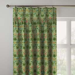 William Morris at Home Daisy Made to Measure Curtains - thumbnail 3