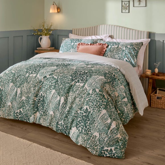 Wylder Nature Topiary Polycotton Duvet Cover & Pillowcase Set - image 1