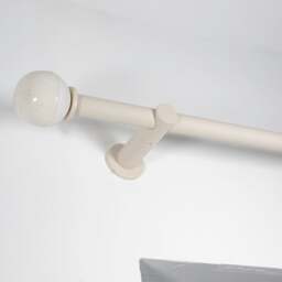 Reactive Glaze Extendable Metal Eyelet Curtain Pole - thumbnail 1