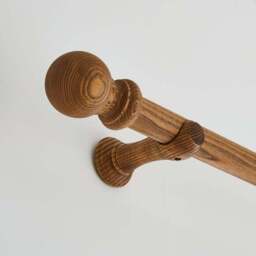 Tilton Wood Curtain Pole - thumbnail 3