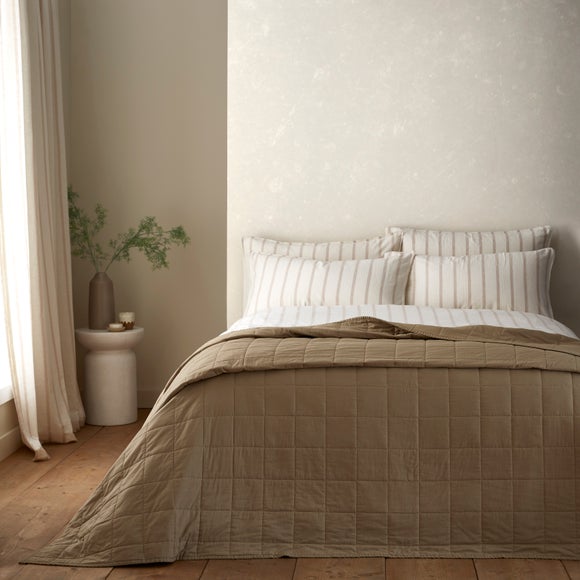 Beaulieu 100% Cotton Bedspread - image 1